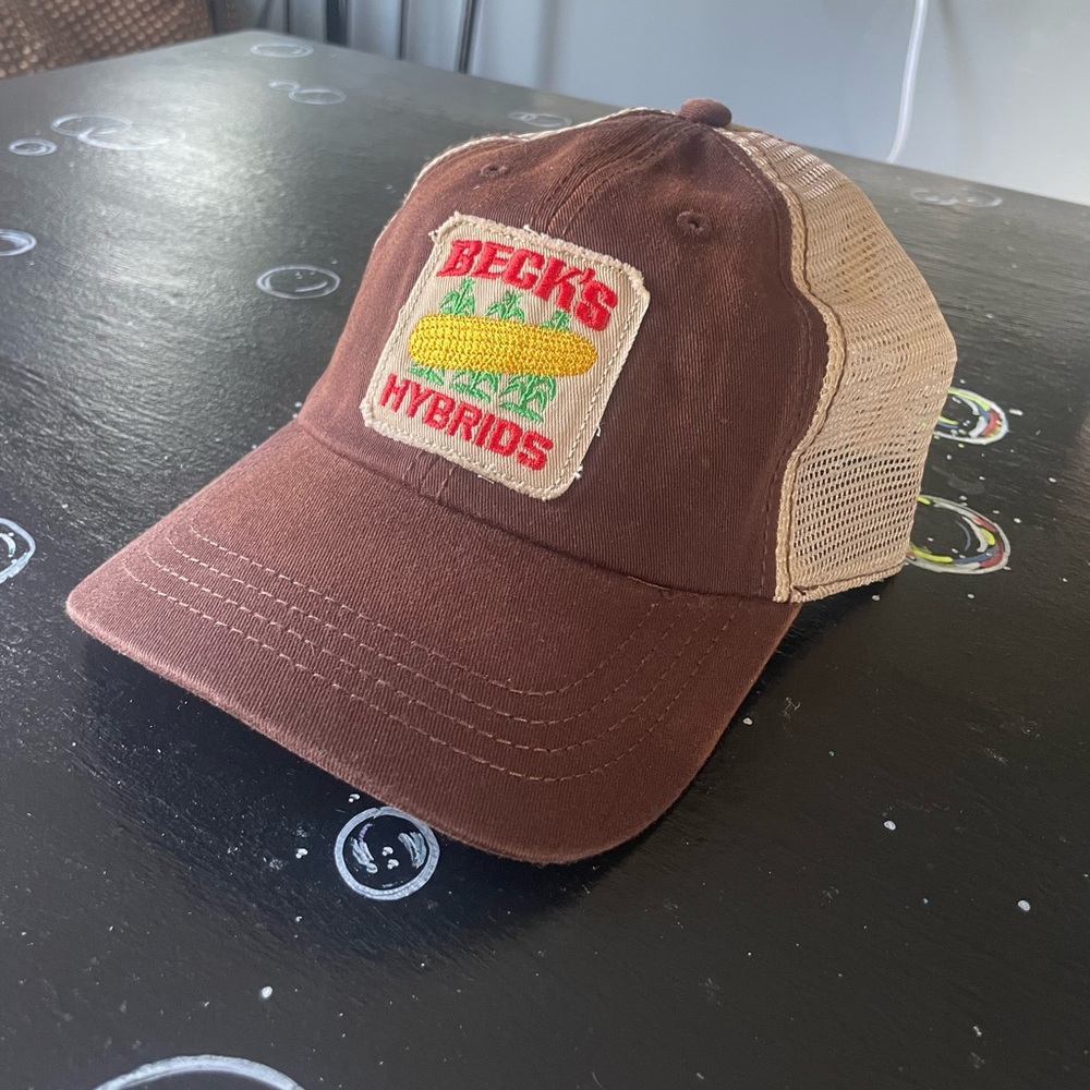 Beck's Hybrids Brown Trucker Hat